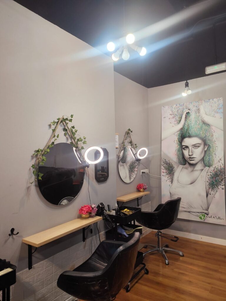 foto-local-karol-miller-ecological hairdressers (3)